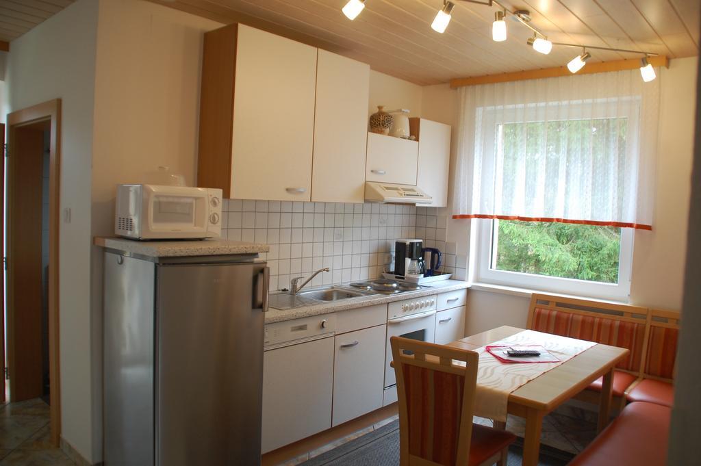 Haus Am Wald Apartment Faak am See Bilik gambar